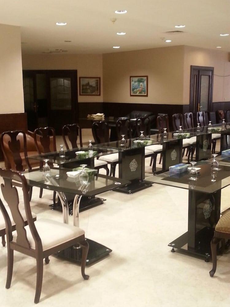 Le Vendome Hotel Amman Exterior foto