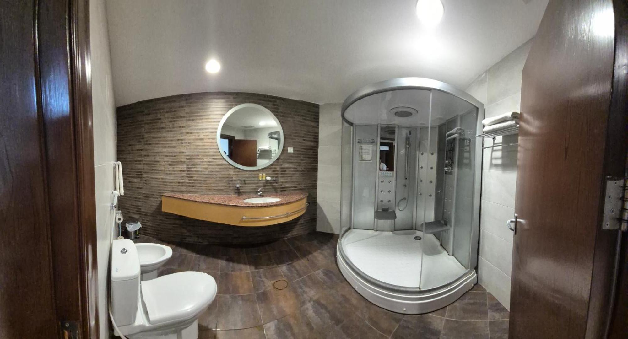 Le Vendome Hotel Amman Exterior foto